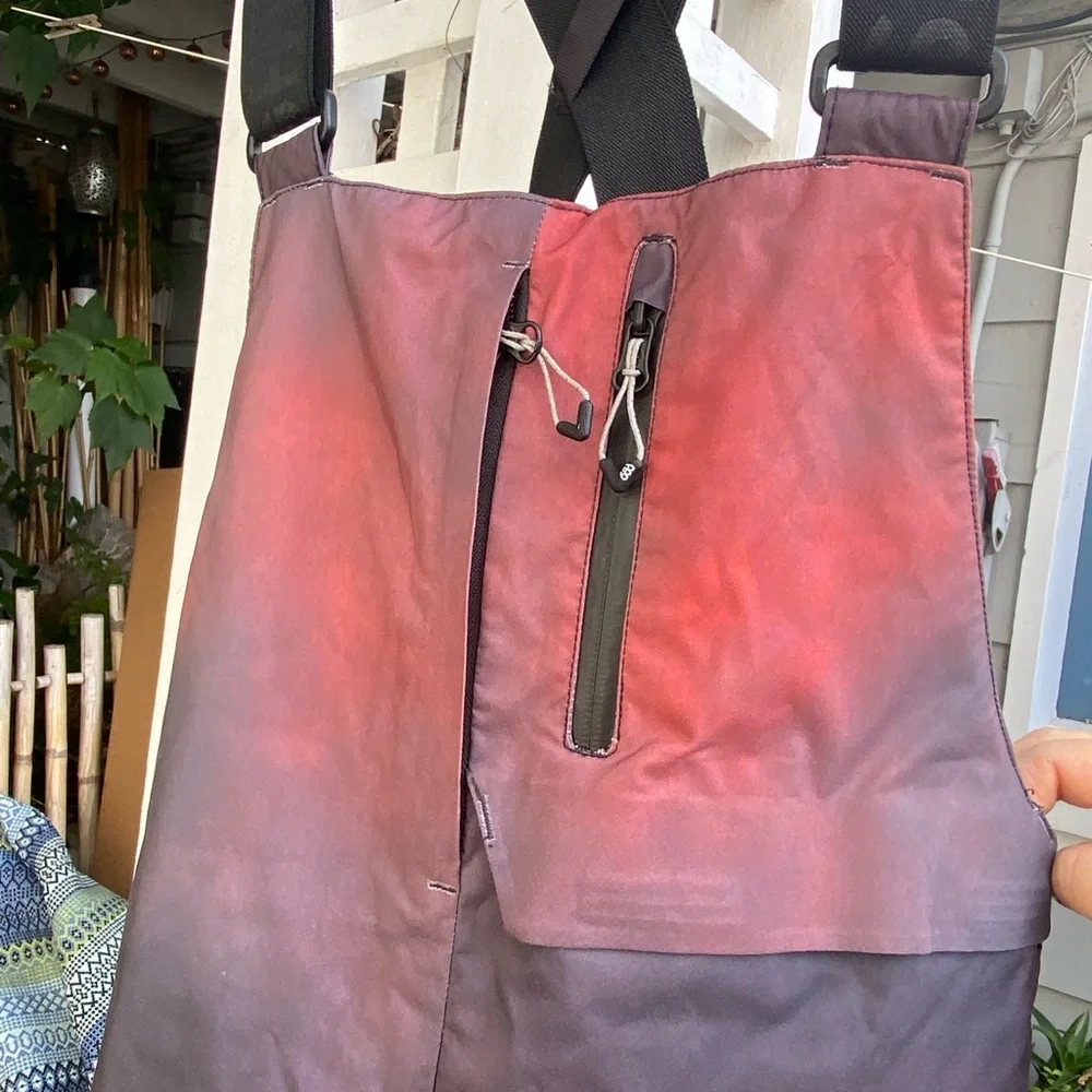 Women’s medium 686 snow bib pants - Picture 7 of 7